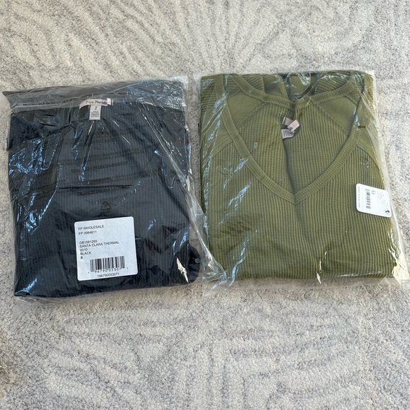 Free People Santa  Clara size M (Cream/alabaster, green) Size S in black - Picture 8 of 8